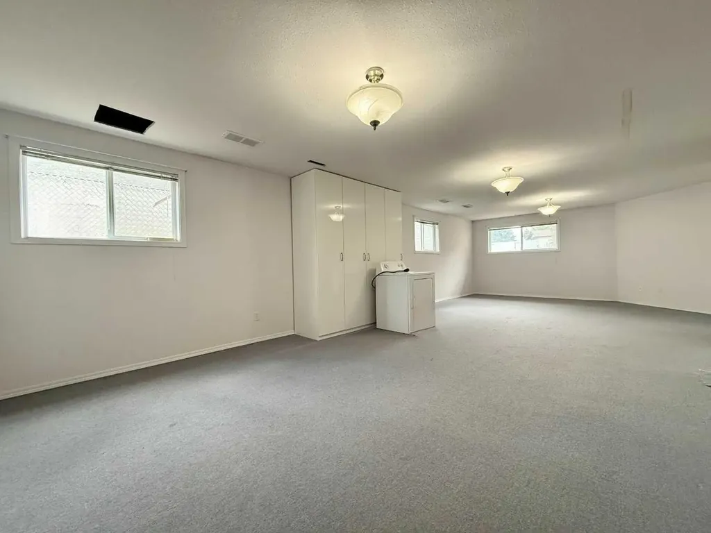 528 16 Street Wainwright AB T9W 1J7