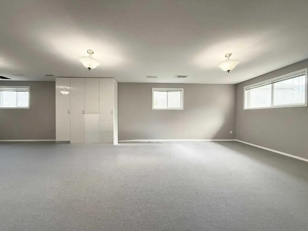 528 16 Street Wainwright AB T9W 1J7