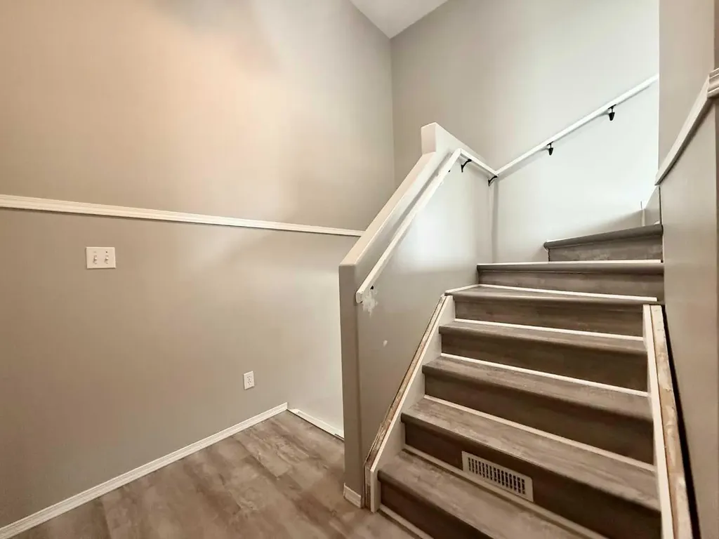 528 16 Street Wainwright AB T9W 1J7