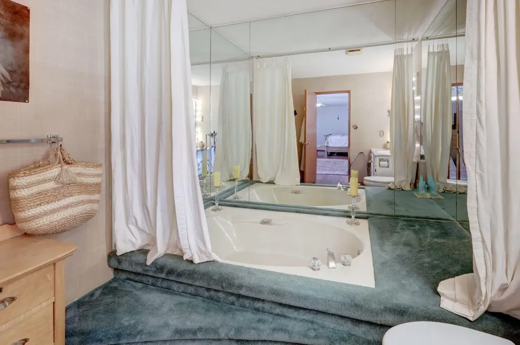 710 Bankview Close Drumheller AB T0J0Y6