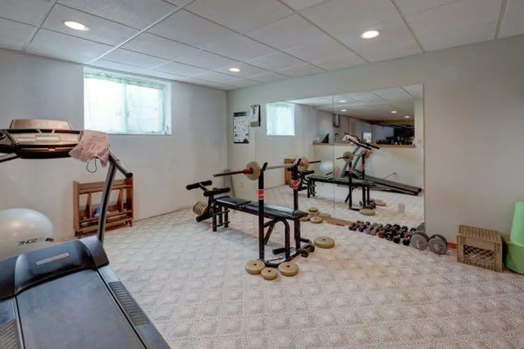 710 Bankview Close Drumheller AB T0J0Y6