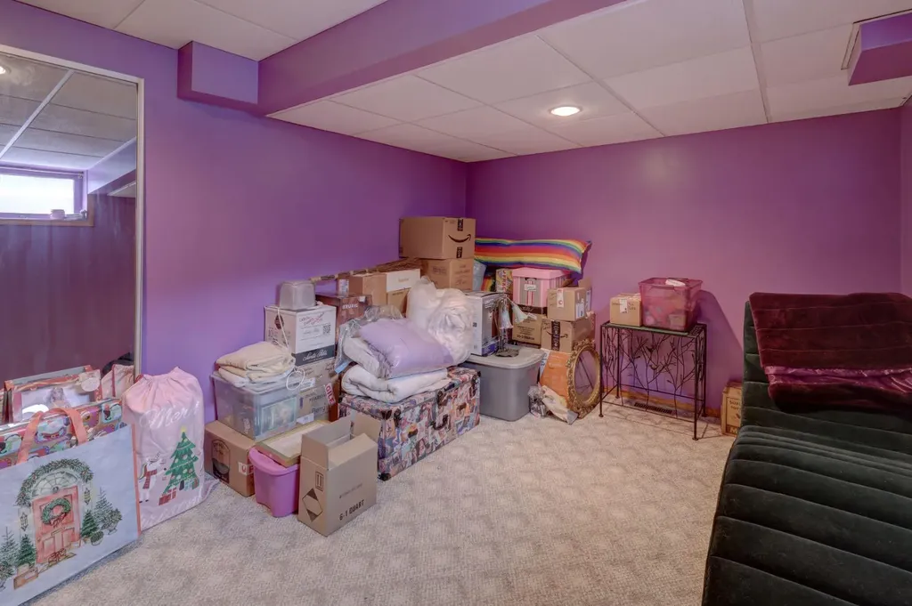 710 Bankview Close Drumheller AB T0J0Y6