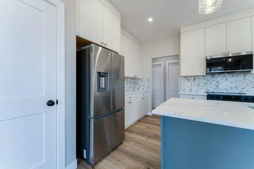 168 10 Avenue SE Drumheller AB T0J0Y6