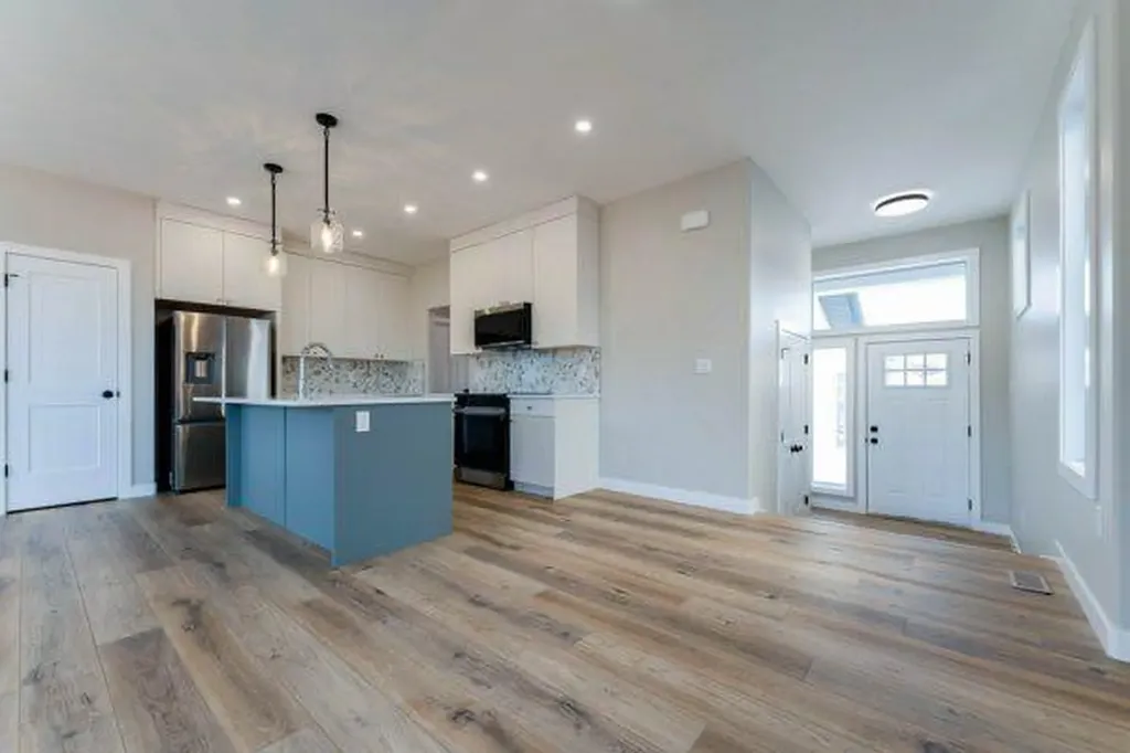 168 10 Avenue SE Drumheller AB T0J0Y6