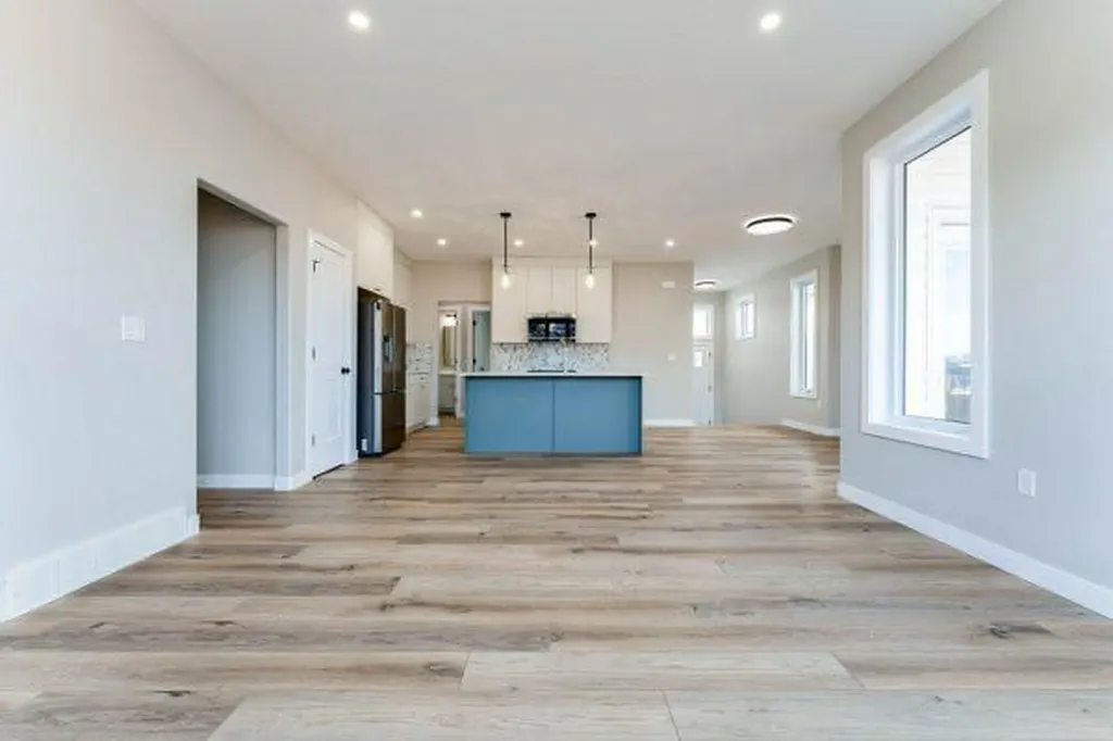 168 10 Avenue SE Drumheller AB T0J0Y6