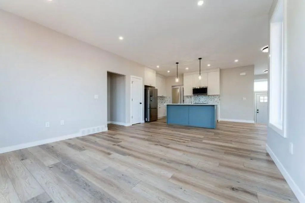 168 10 Avenue SE Drumheller AB T0J0Y6