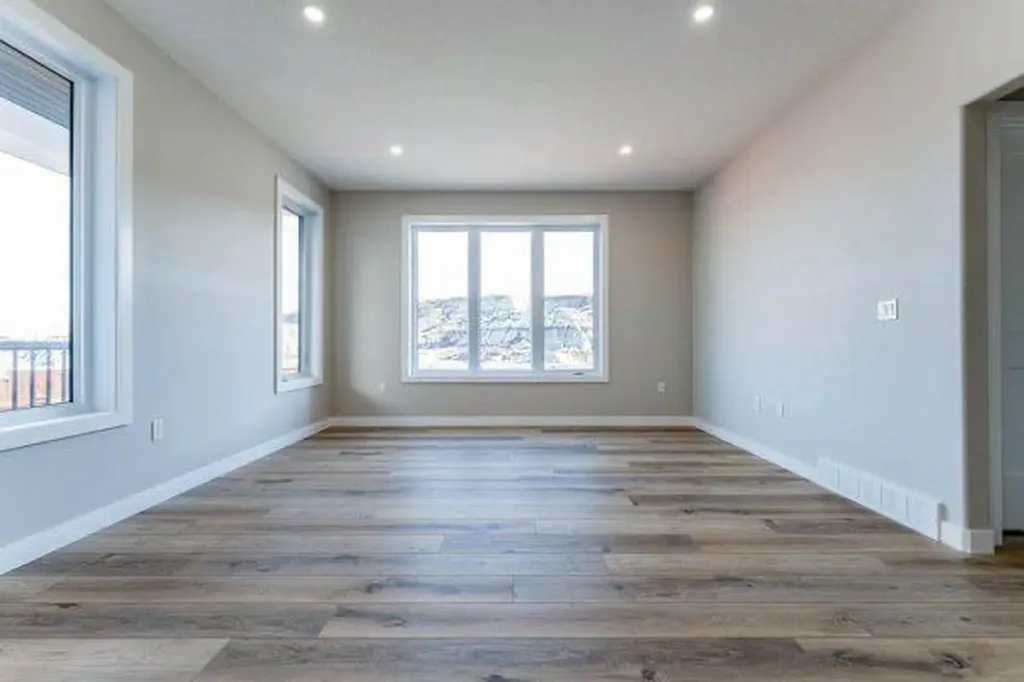 168 10 Avenue SE Drumheller AB T0J0Y6