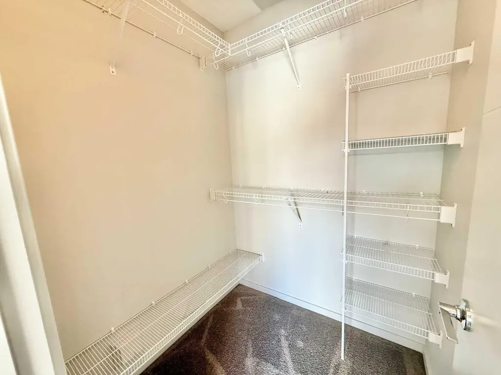 482 Highlands Boulevard W Lethbridge AB T1J 5K5