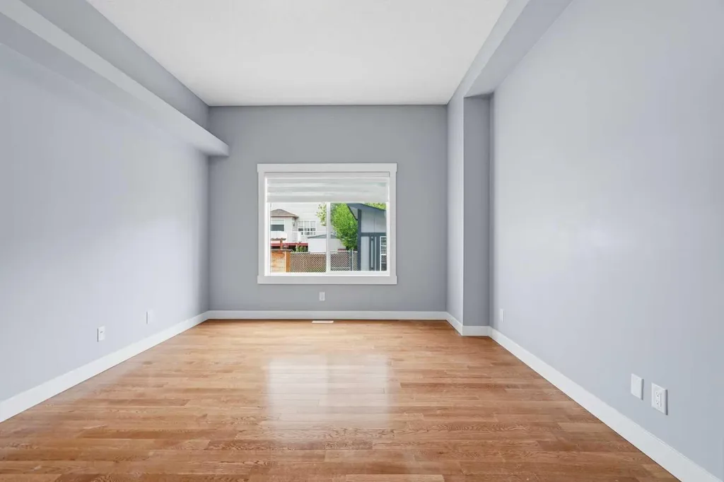 209 Oakmere Close Chestermere AB T1X1L1