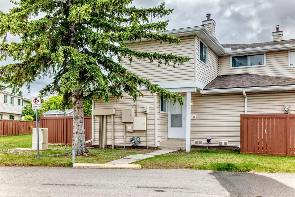 1155 Falconridge Drive NE Calgary AB T3J1E1