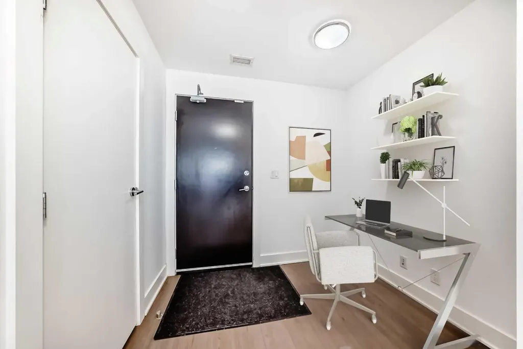 550 Riverfront Avenue SE Calgary AB T2G 1E5