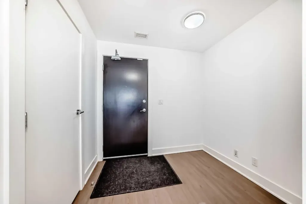 550 Riverfront Avenue SE Calgary AB T2G 1E5