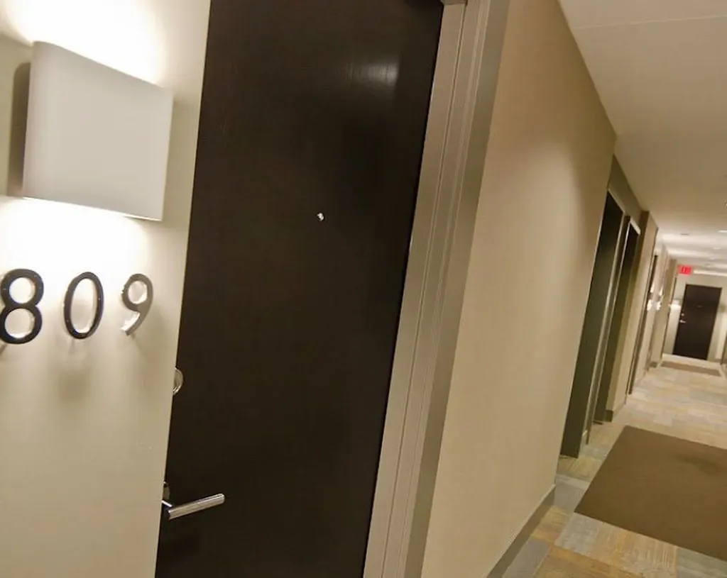 550 Riverfront Avenue SE Calgary AB T2G 1E5