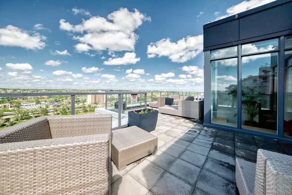 550 Riverfront Avenue SE Calgary AB T2G 1E5