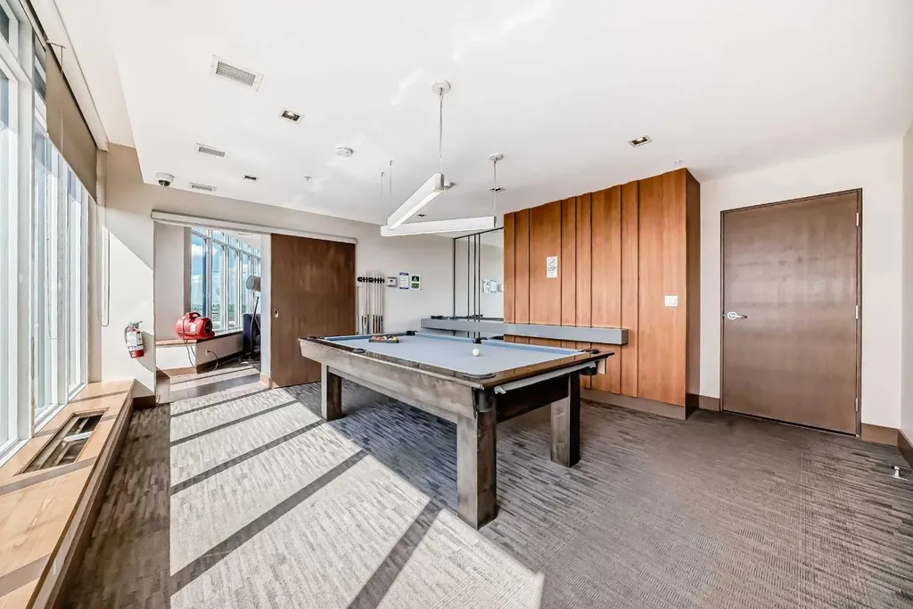 550 Riverfront Avenue SE Calgary AB T2G 1E5