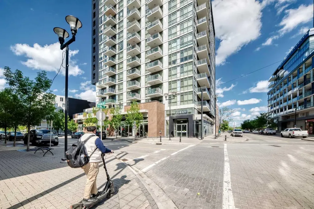550 Riverfront Avenue SE Calgary AB T2G 1E5