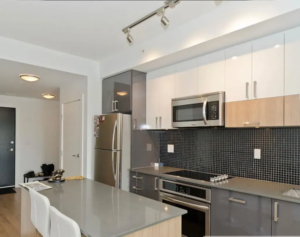 550 Riverfront Avenue SE Calgary AB T2G 1E5