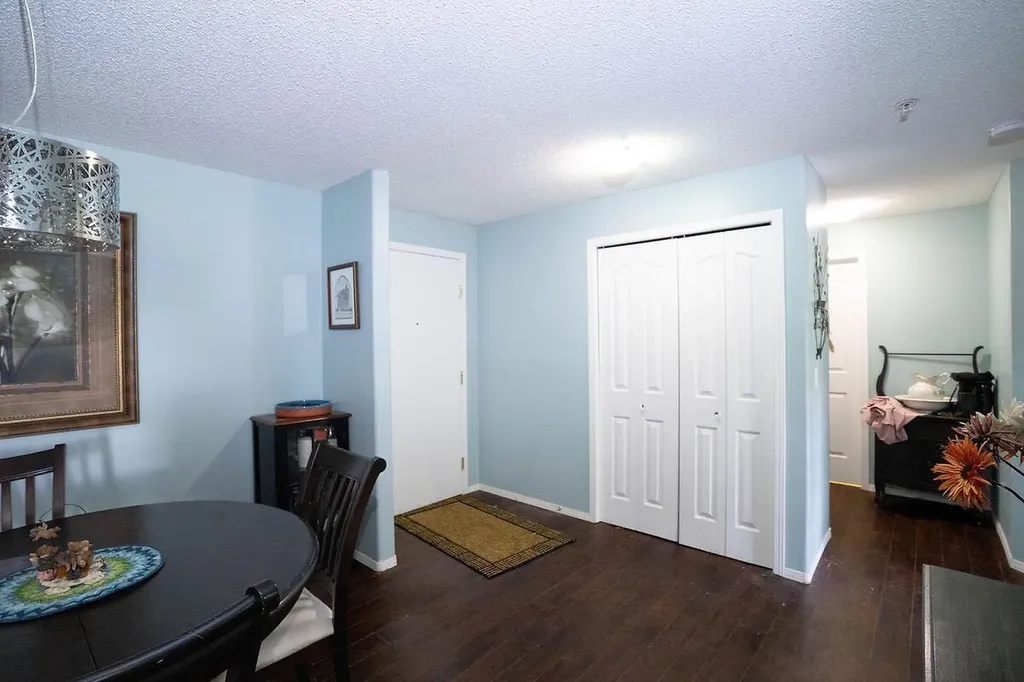 1000 Citadel Meadow Point NW Calgary AB T3G 5N5