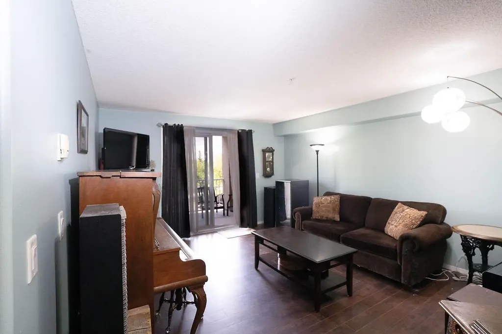 1000 Citadel Meadow Point NW Calgary AB T3G 5N5