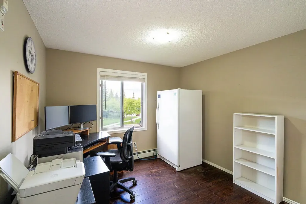 1000 Citadel Meadow Point NW Calgary AB T3G 5N5