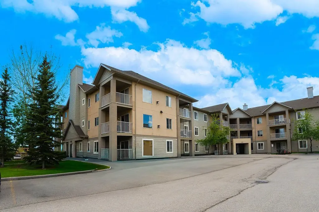 1000 Citadel Meadow Point NW Calgary AB T3G 5N5
