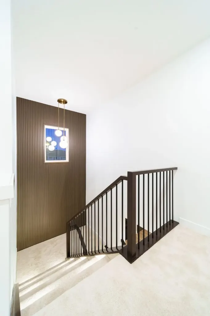 1209 Iron Ridge Avenue Crossfield AB T0M 0S0