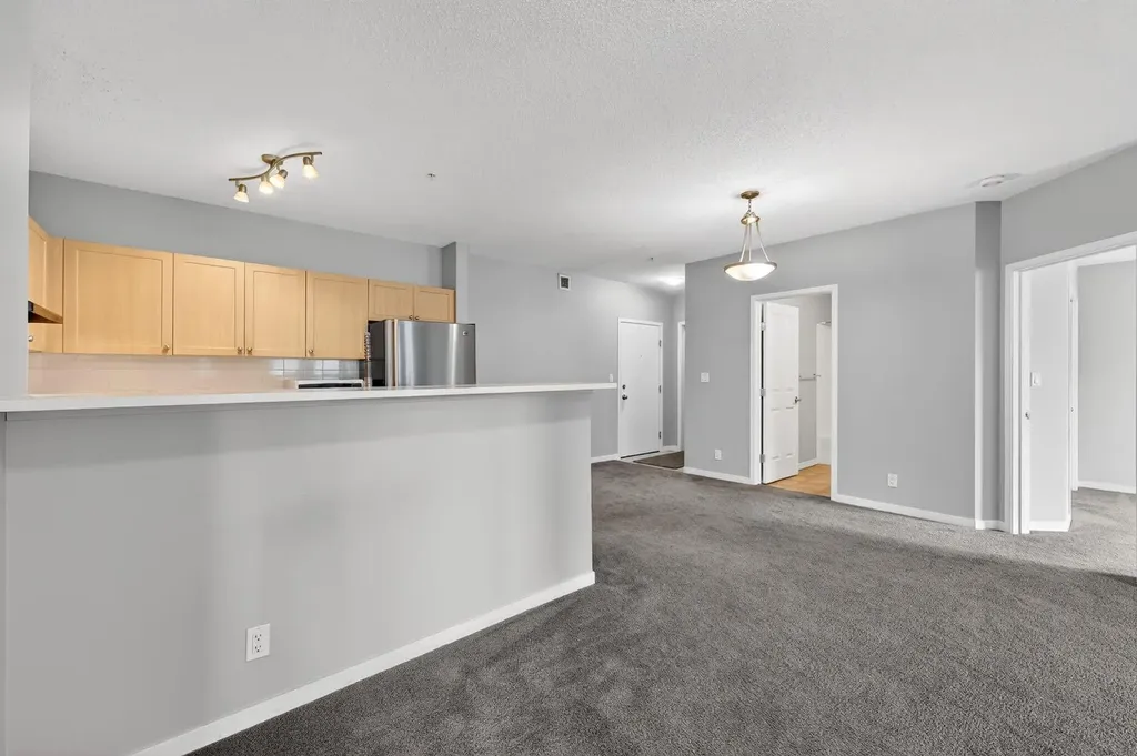 333 Taravista Drive NE Calgary AB T3L 0H3