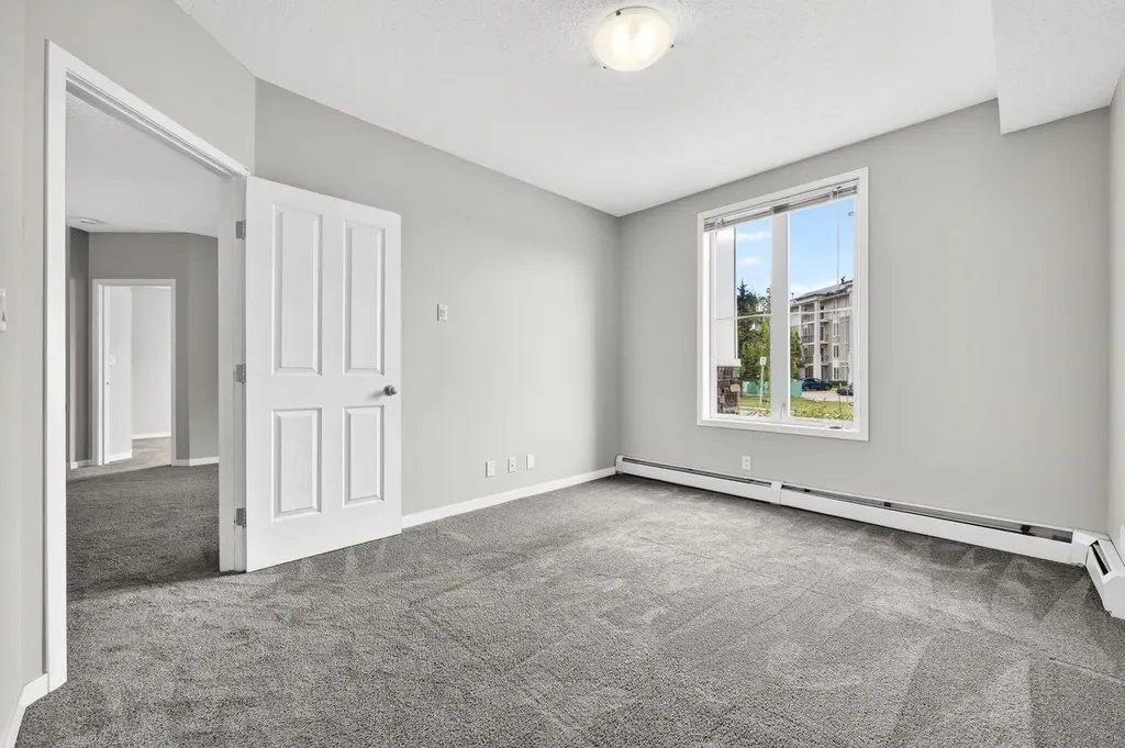 333 Taravista Drive NE Calgary AB T3L 0H3