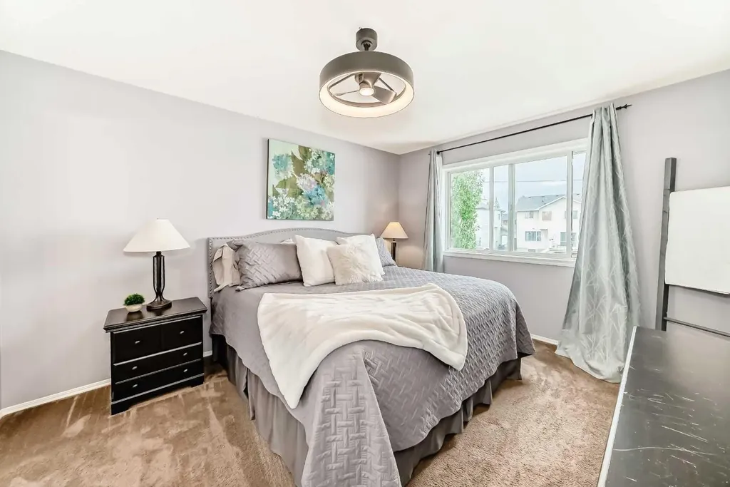 15 Citadel Meadow Crescent NW Calgary AB T3G 4Z1