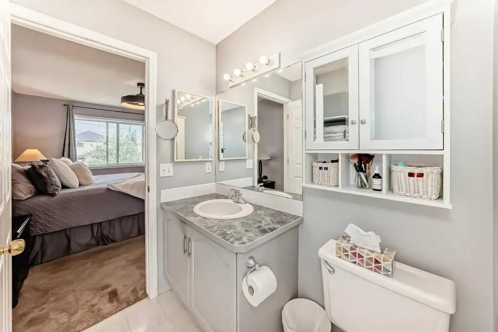 15 Citadel Meadow Crescent NW Calgary AB T3G 4Z1