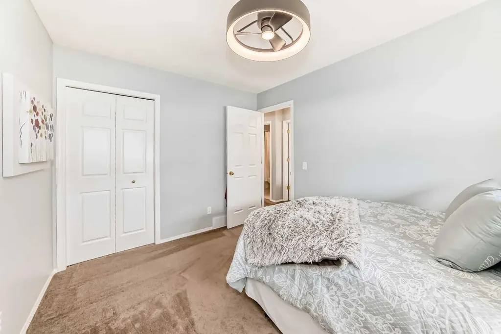 15 Citadel Meadow Crescent NW Calgary AB T3G 4Z1