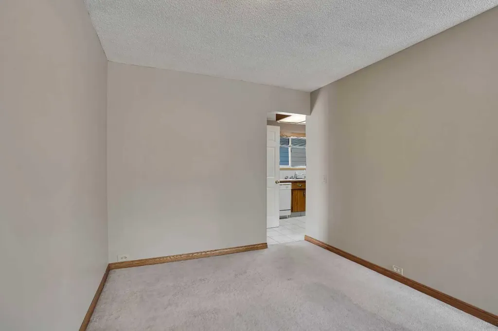 4732 Marbury Place NE Calgary AB T2A 2W2