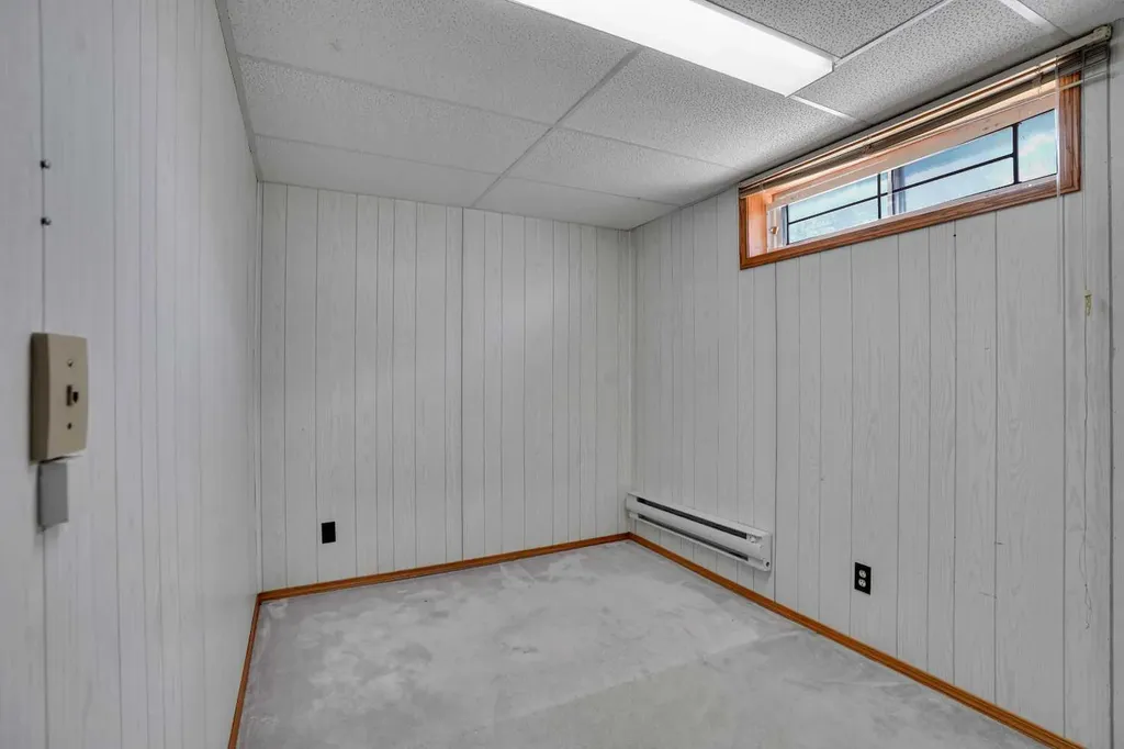 4732 Marbury Place NE Calgary AB T2A 2W2