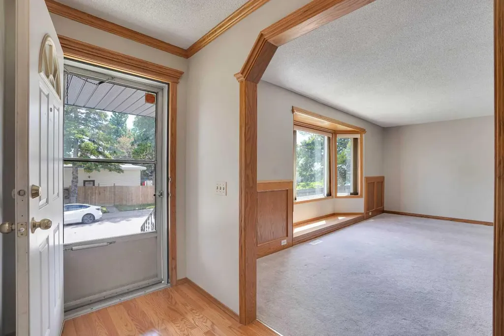 4732 Marbury Place NE Calgary AB T2A 2W2