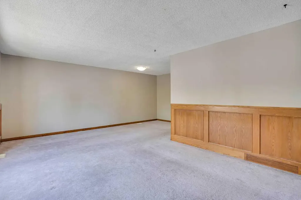 4732 Marbury Place NE Calgary AB T2A 2W2