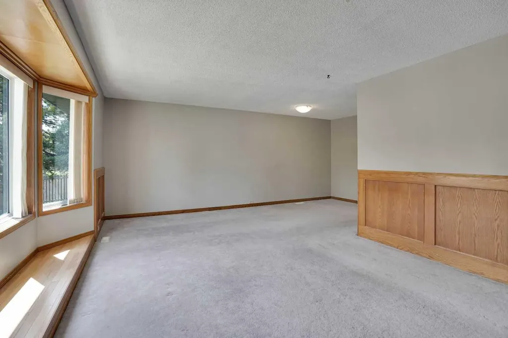 4732 Marbury Place NE Calgary AB T2A 2W2
