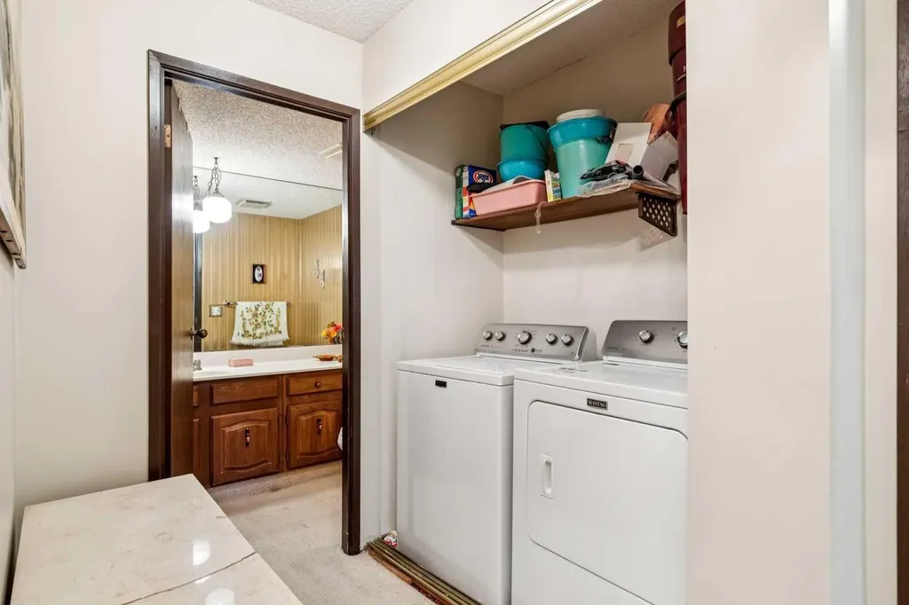 9500 Oakfield Drive SW Calgary AB T2V 0L1