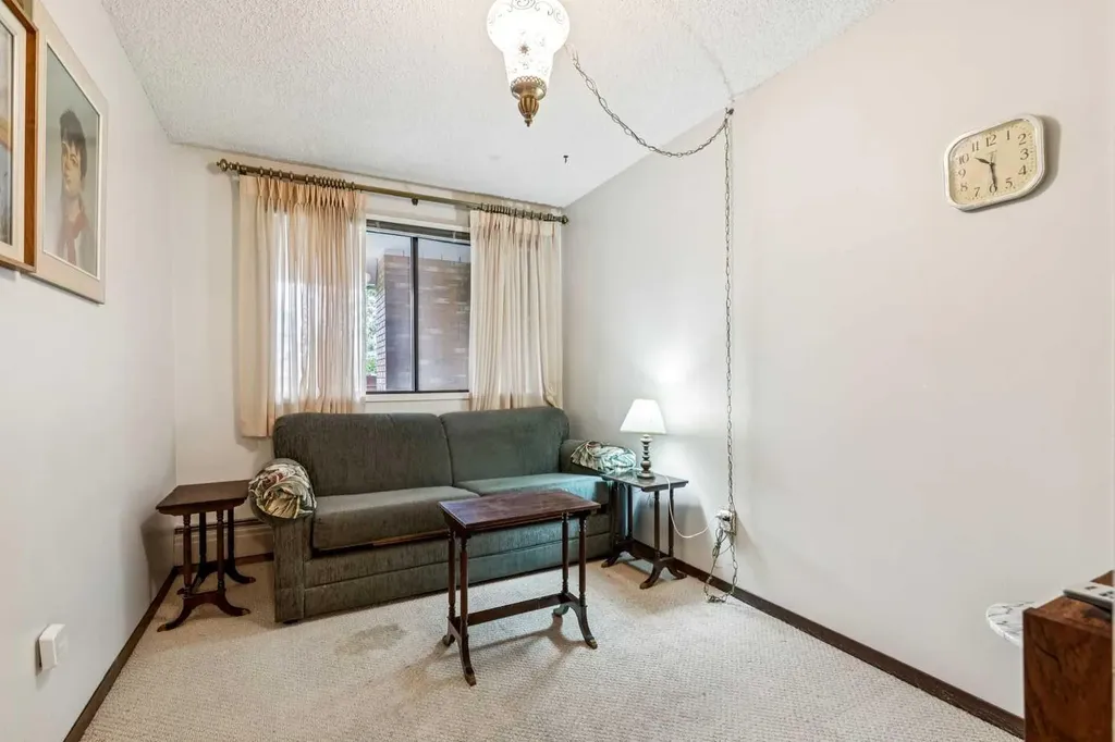 9500 Oakfield Drive SW Calgary AB T2V 0L1