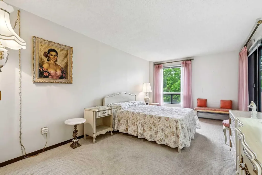 9500 Oakfield Drive SW Calgary AB T2V 0L1