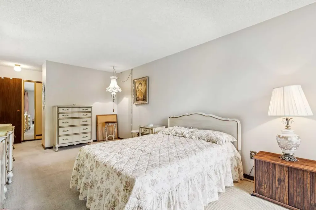 9500 Oakfield Drive SW Calgary AB T2V 0L1