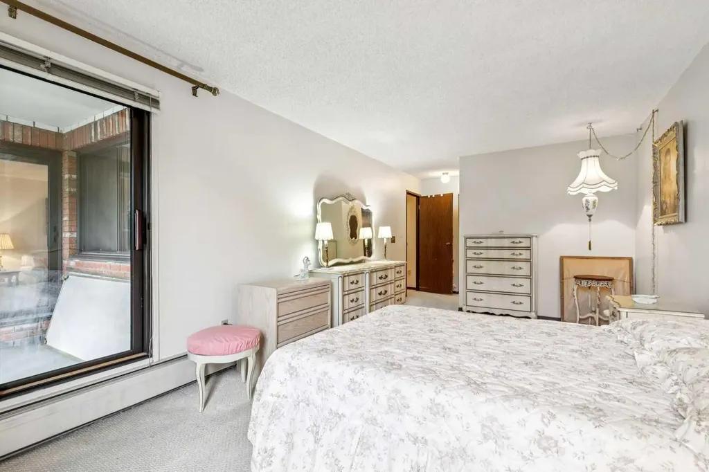 9500 Oakfield Drive SW Calgary AB T2V 0L1