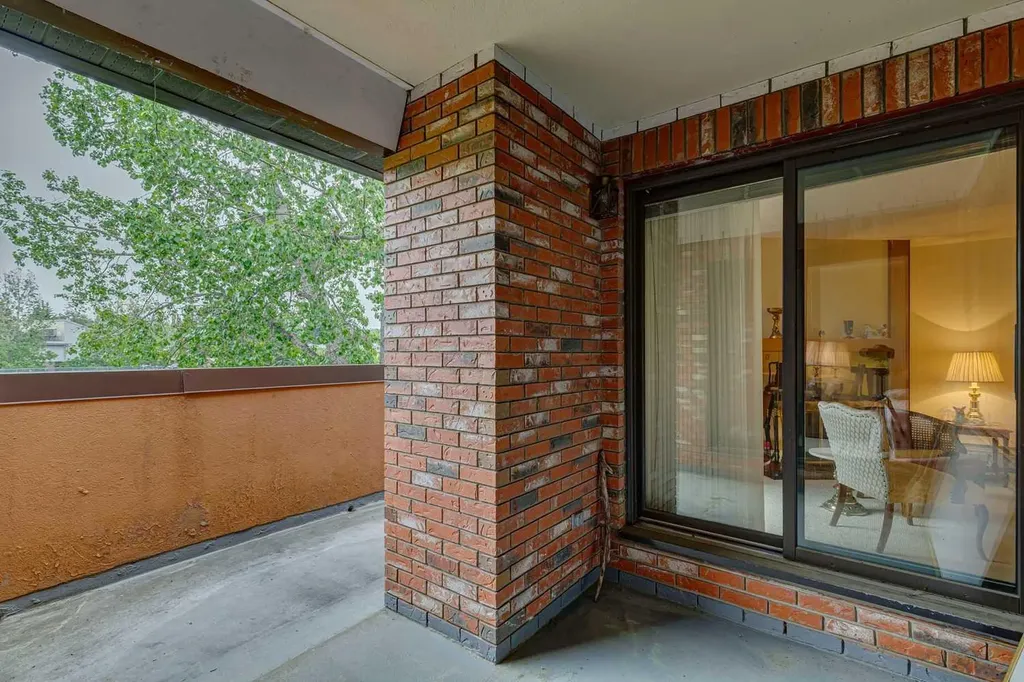 9500 Oakfield Drive SW Calgary AB T2V 0L1
