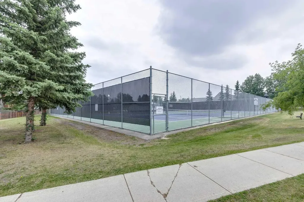 9500 Oakfield Drive SW Calgary AB T2V 0L1