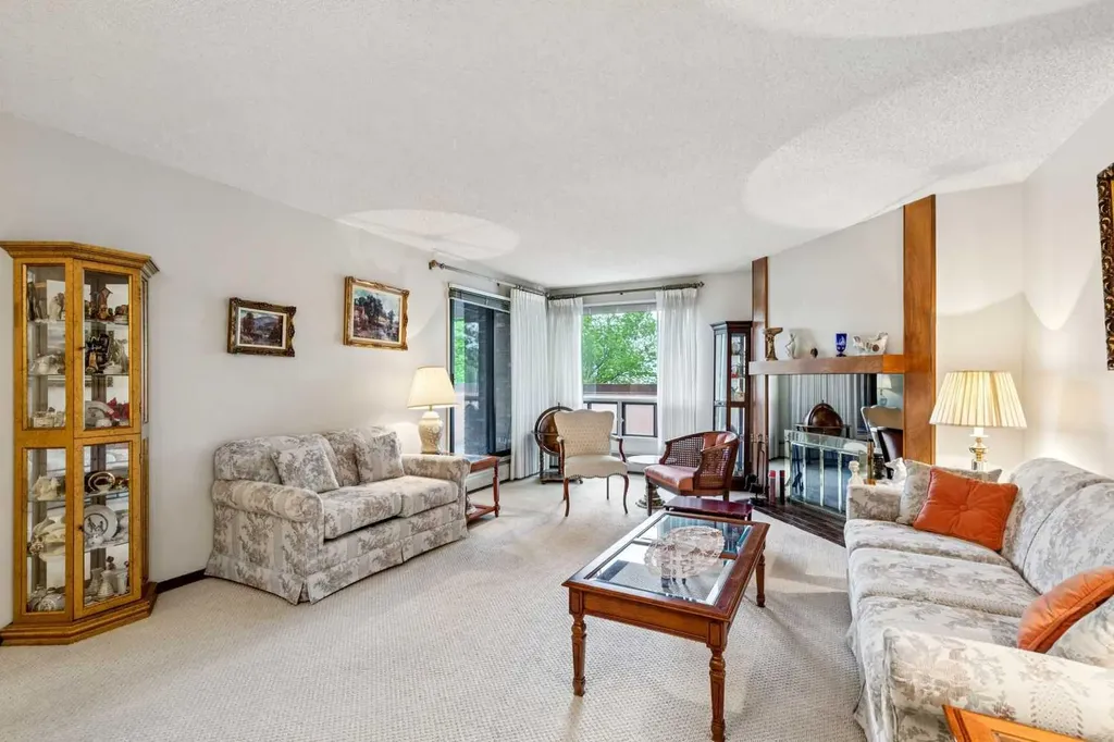 9500 Oakfield Drive SW Calgary AB T2V 0L1