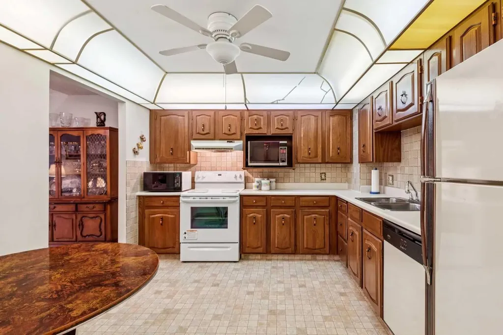 9500 Oakfield Drive SW Calgary AB T2V 0L1