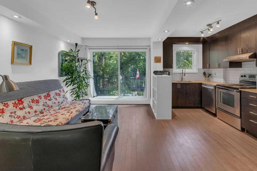 1736 13 Avenue SW Calgary AB T3C0T9