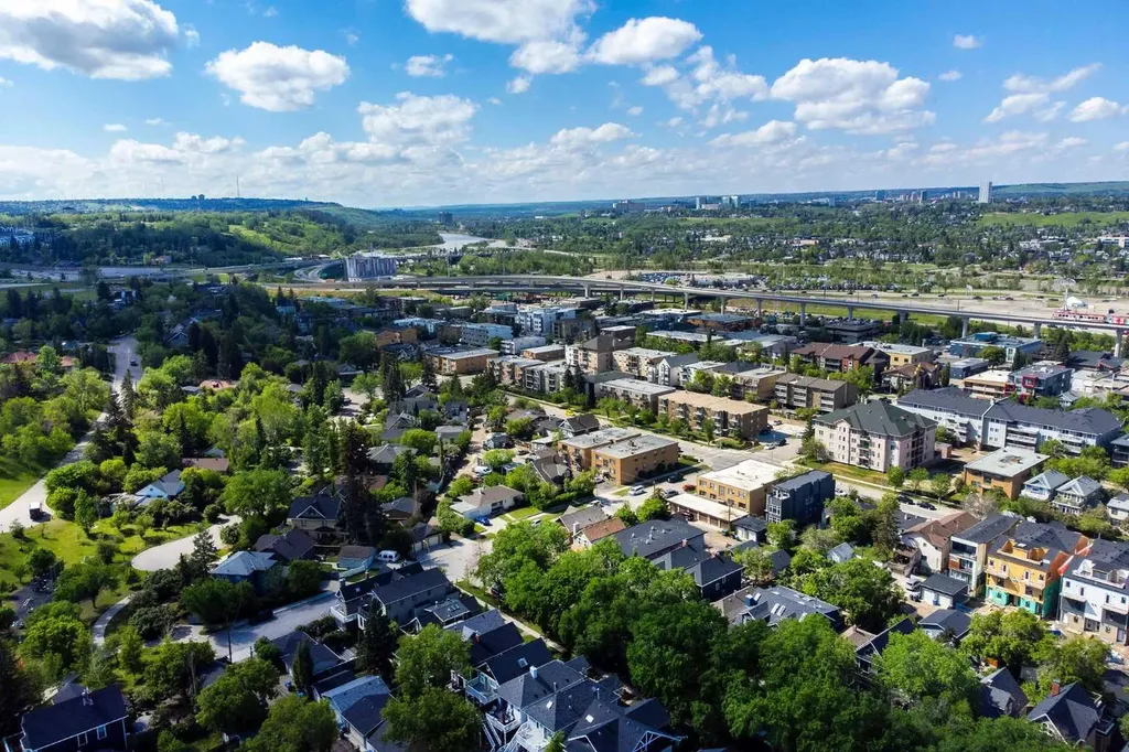 1736 13 Avenue SW Calgary AB T3C0T9