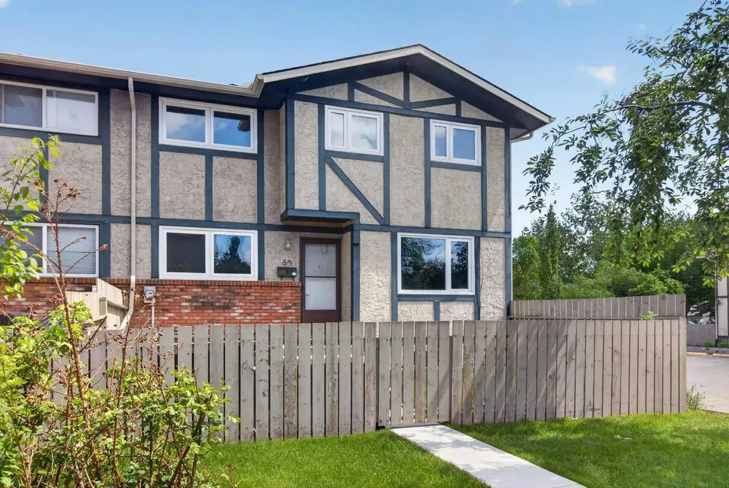 203 Lynnview Road SE Calgary AB T2C 2C6