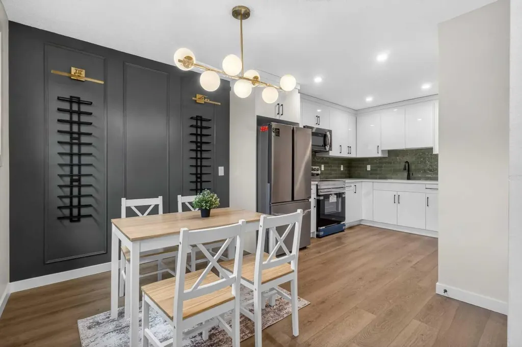 203 Lynnview Road SE Calgary AB T2C 2C6