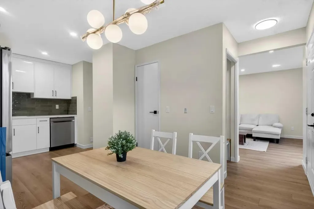 203 Lynnview Road SE Calgary AB T2C 2C6